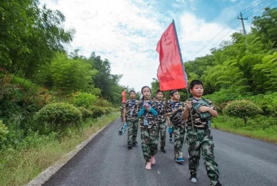 中小學生軍事冬令營_航空主題冬令營_匯景研學旅行